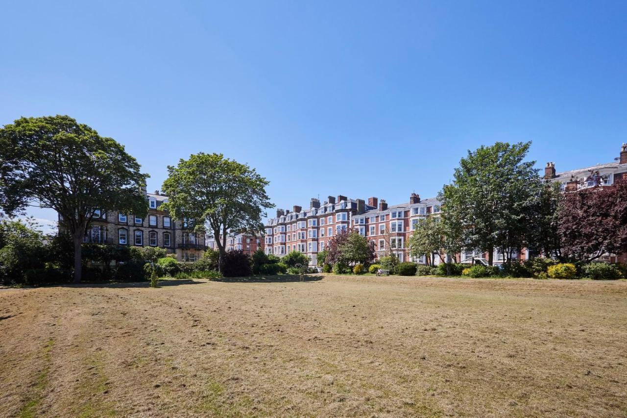 Host & Stay - Brooklands Timeless สการ์โบโรห์ ภายนอก รูปภาพ